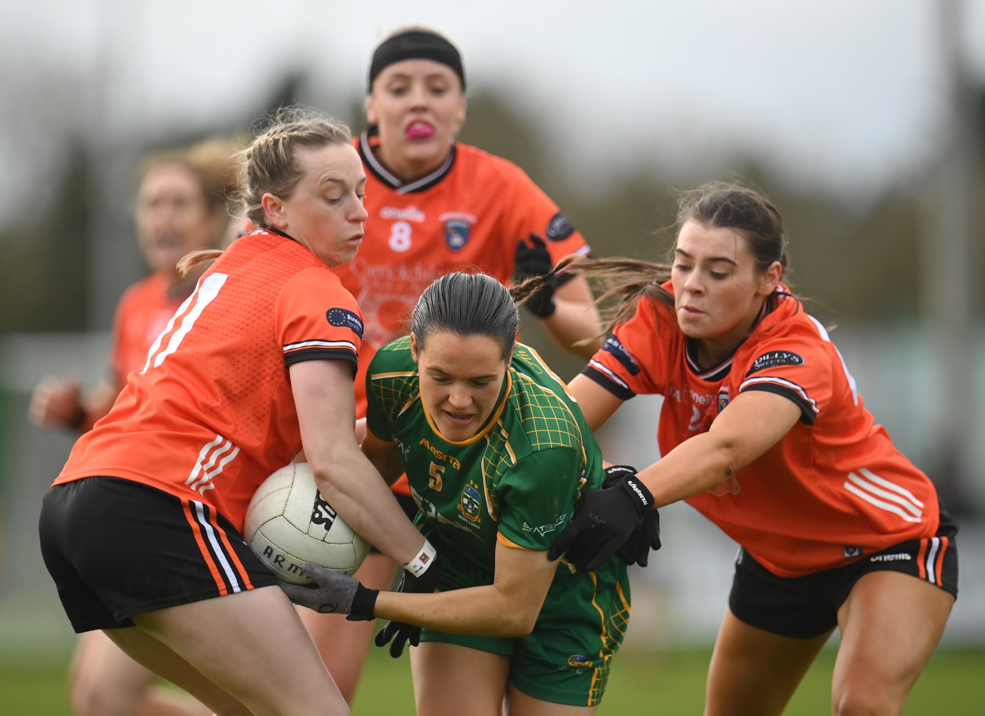 ARMAGH GO TOP OF NATIONAL LEAGUE